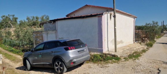 Земельный участок 1370м² в Трани, Италия № 105585 19