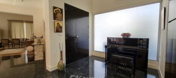 5 bedrooms Villa in Strovolos, Cyprus No. 21172 13