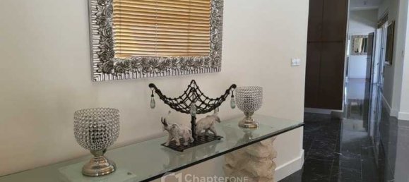 5 bedrooms Villa in Strovolos, Cyprus No. 21172 3