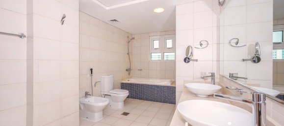 3 bedrooms Apartment in Palm Jumeirah, UAE No. 42343 4