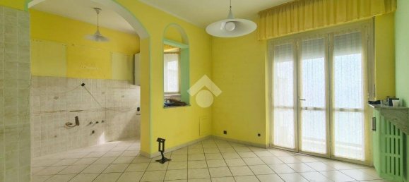 2 bedrooms Apartment in Asti, Italy No. 266878 10