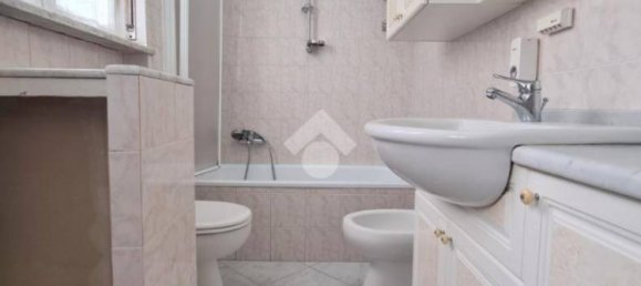 2 bedrooms Apartment in Asti, Italy No. 266878 17