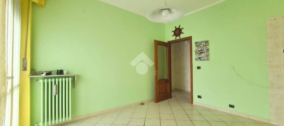 2 bedrooms Apartment in Asti, Italy No. 266878 13