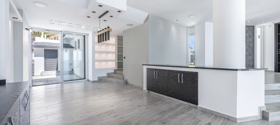 5 bedrooms Villa in Paphos, Cyprus No. 10259 14