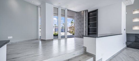 5 bedrooms Villa in Paphos, Cyprus No. 10259 19