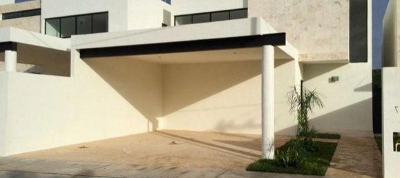 3 bedrooms House in Merida, Mexico No. 45995 2