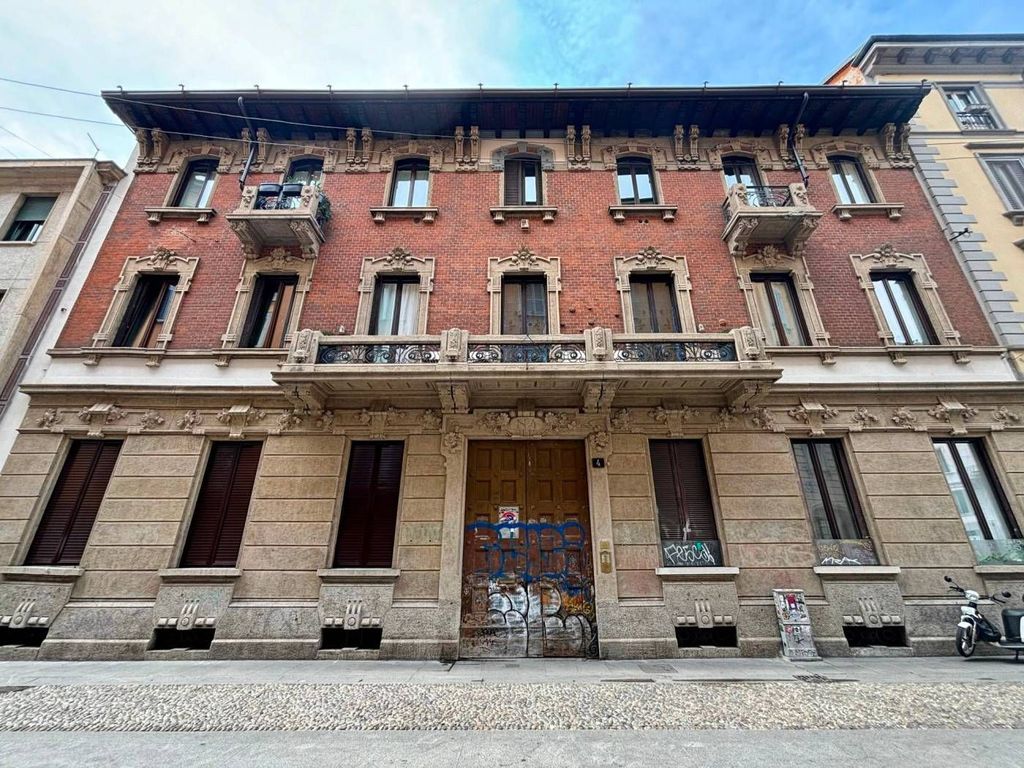 Apartamento T3 em Milan, Italy N.º 358860