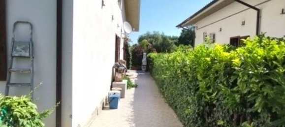 7 bedrooms Villa in Pianella, Italy No. 376905 31
