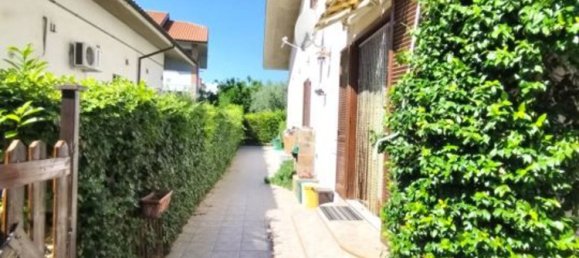 7 bedrooms Villa in Pianella, Italy No. 376905 28