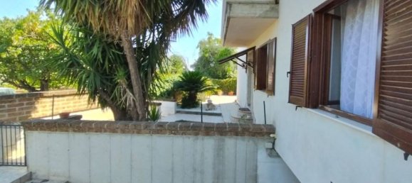 7 bedrooms Villa in Pianella, Italy No. 376905 27