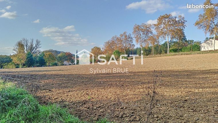  قطعة أرض في Tarn-et-Garonne, France 13725متر مربع رقم 300744