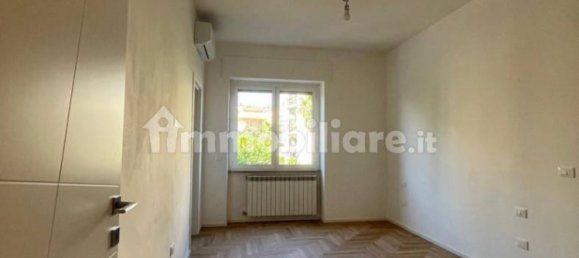 2 bedrooms Apartment in Pescara, Italy No. 339696 5