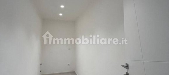 2 bedrooms Apartment in Pescara, Italy No. 339696 19
