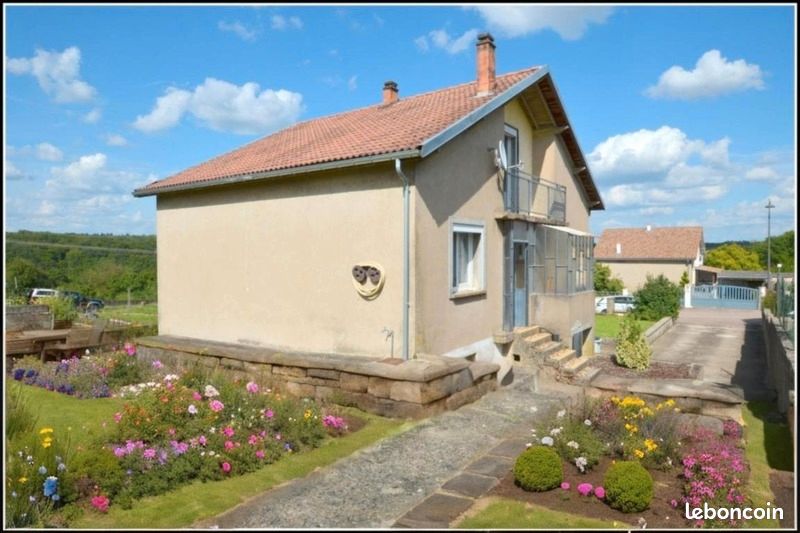 3 bedrooms House in Valleroy, France No. 248615