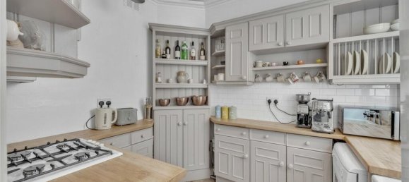 2 Schlafzimmer Haus in London, United Kingdom, Nr. 3725 2