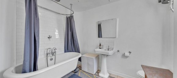 2 Schlafzimmer Haus in London, United Kingdom, Nr. 3725 10