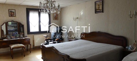 6 bedrooms House in Bogny-sur-Meuse, France No. 156323 5