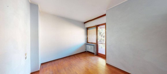 1 bedroom Apartment in Turin, Italy No. 172335 7
