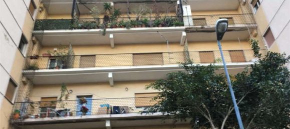 5 rooms Apartment in Messina, Italy No. 47931 4