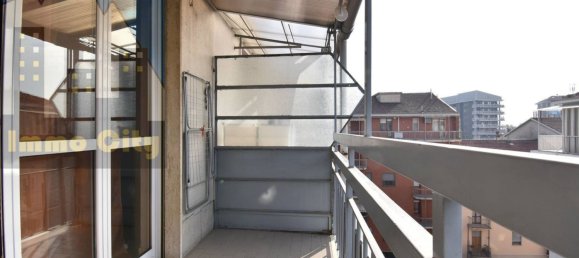 2 rooms Apartment in Turin, Italy No. 126973 16