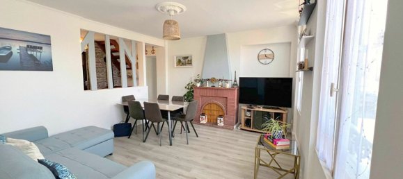 2 bedrooms House in Chaumont-en-Vexin, France No. 246954 2