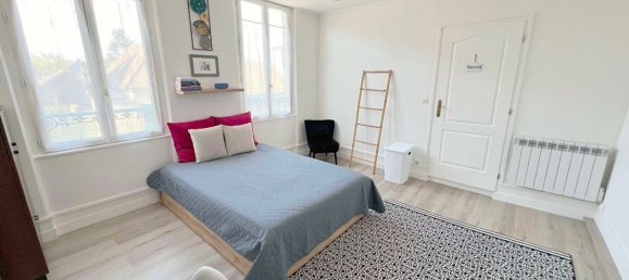 2 bedrooms House in Chaumont-en-Vexin, France No. 246954 7