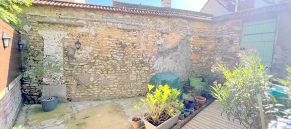 2 bedrooms House in Chaumont-en-Vexin, France No. 246954 6