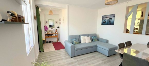 2 bedrooms House in Chaumont-en-Vexin, France No. 246954 3