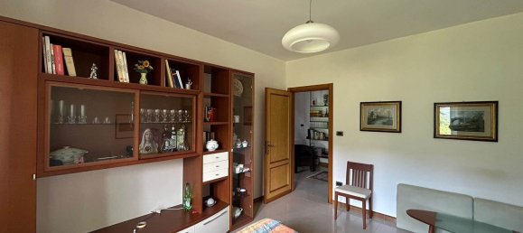 4-salle Appartement à Lanciano, Italy No. 80483 22