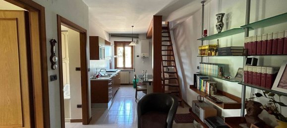4-salle Appartement à Lanciano, Italy No. 80483 17