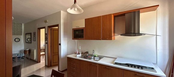 4-salle Appartement à Lanciano, Italy No. 80483 29