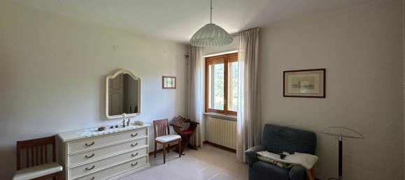 4-salle Appartement à Lanciano, Italy No. 80483 16