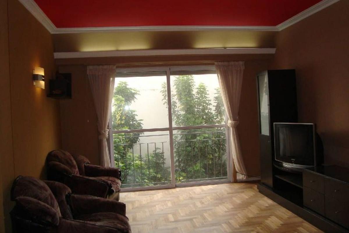 Apartamento de 3 dormitorios en Mar del Plata, Argentina No. 86362