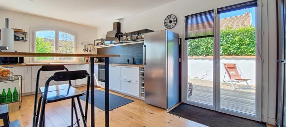 4 bedrooms House in Villenave-d'Ornon, France No. 303522 5