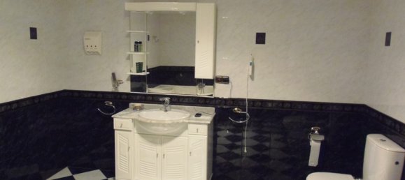 4 bedrooms House in Arriate, Spain No. 69180 28