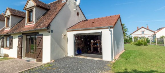 2 bedrooms House in Oussoy-en-Gatinais, France No. 251105 5