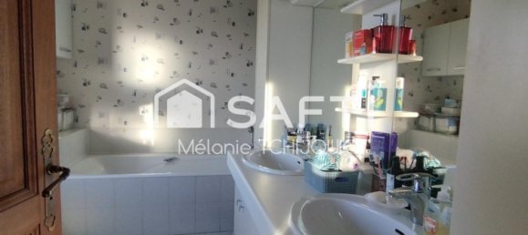 Casa de 6 dormitorios en Aillant-sur-Milleron, France No. 44627 9