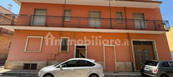 9 غرف نوم منزل في Turi, Italy رقم 334482 41