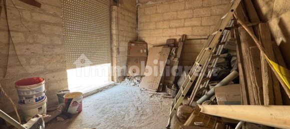 9 غرف نوم منزل في Turi, Italy رقم 334482 32