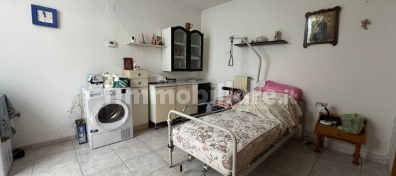 9 غرف نوم منزل في Turi, Italy رقم 334482 23