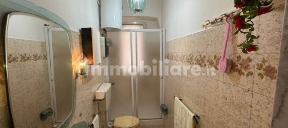 9 غرف نوم منزل في Turi, Italy رقم 334482 11