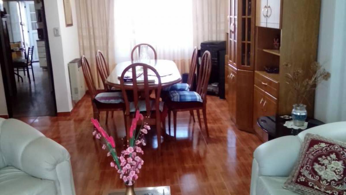 2 bedrooms House in Buenos Aires, Argentina No. 93747