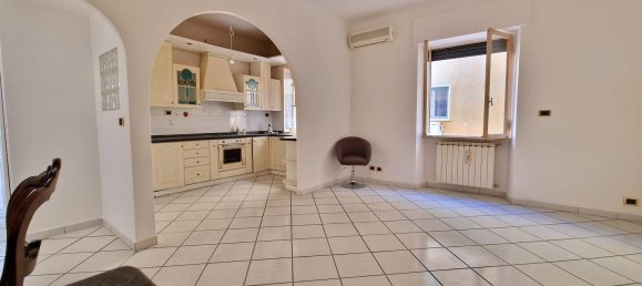 3 bedrooms Apartment in Ladispoli, Italy No. 335790 2