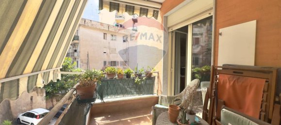 3 bedrooms Apartment in Naples, Italy No. 321879 10