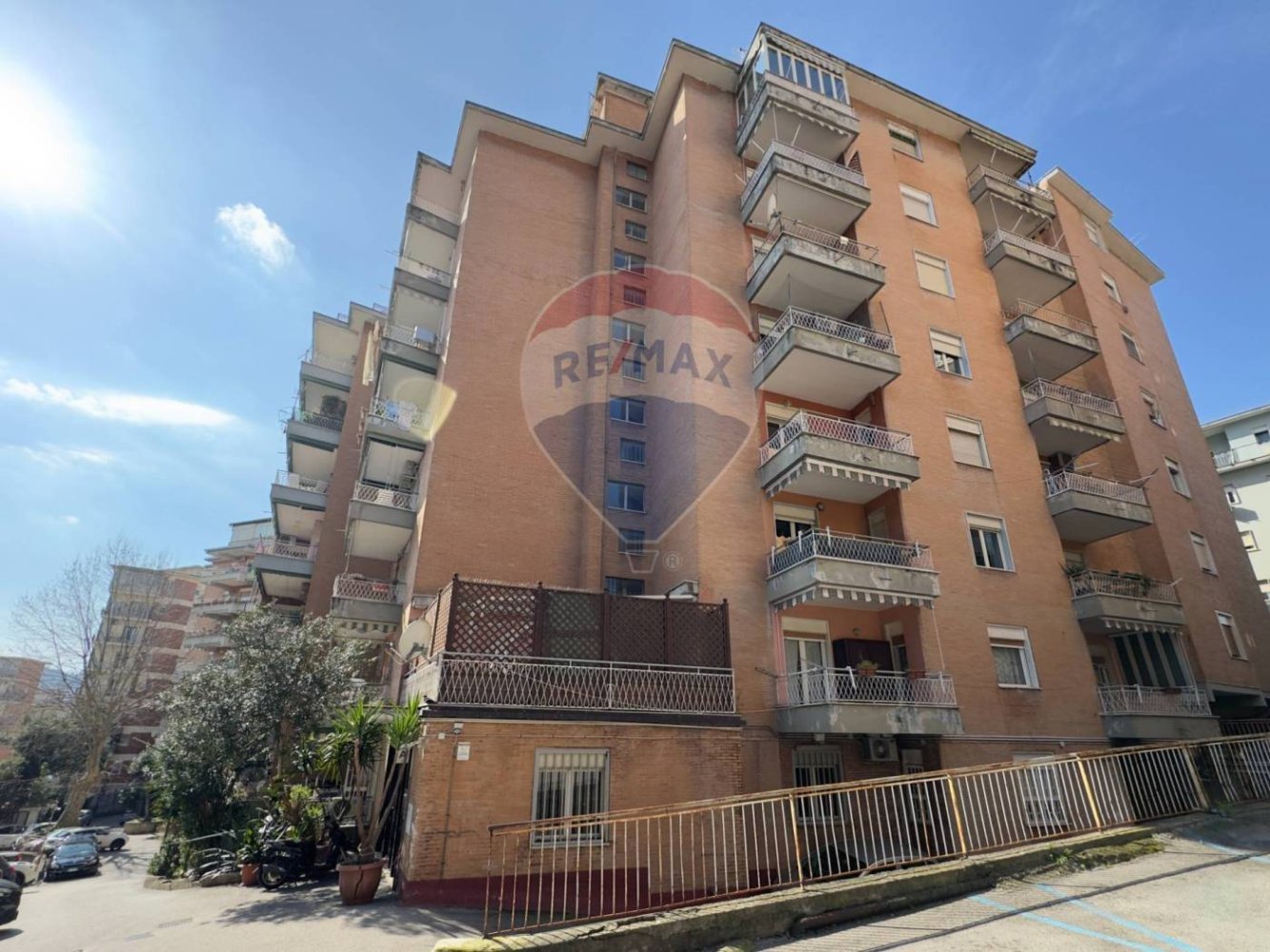 3 bedrooms Apartment in Naples, Italy No. 321879