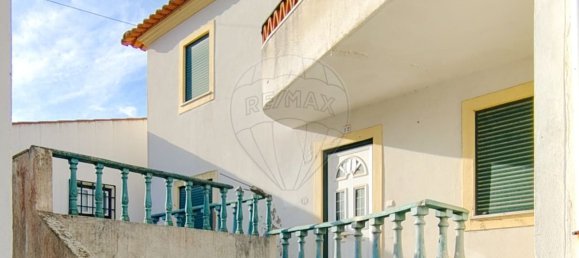 2 bedrooms House in Torres Vedras, Portugal No. 51817 4