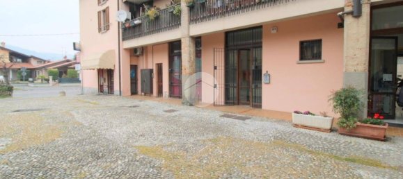 2-salle Propriété commerciale à Corte Franca, Italy No. 118165 19