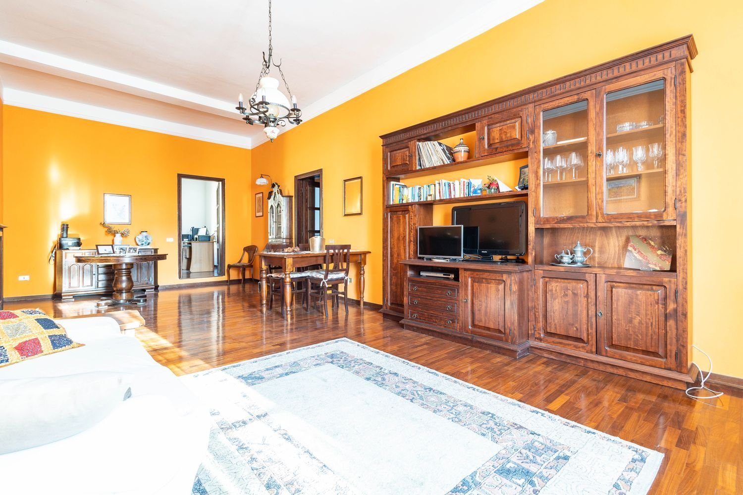 5 rooms Apartment in Nerviano, Italy No. 287577