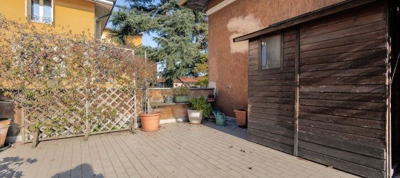 5 rooms Apartment in Nerviano, Italy No. 287577 36