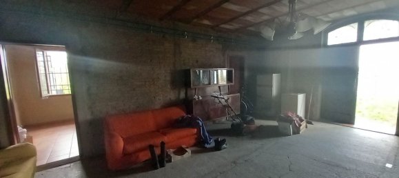 6 rooms House in Modena, Italy No. 219457 13